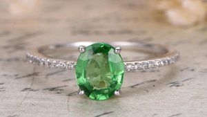 Цаворит для Овна: совместимость, подходит или нет Цаворит для Овна: совместимость, подходит или нет