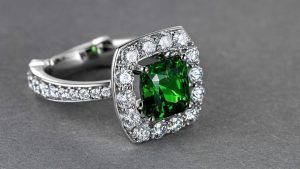 Цаворит для Весов: совместимость, подходит или нет Цаворит для Весов: совместимость, подходит или нет