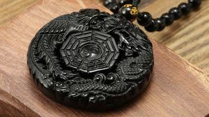 Обсидиан для Водолея: совместимость, подходит или нет Обсидиан для Водолея: совместимость, подходит или нет