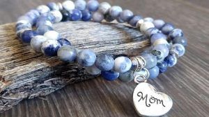 Содалит для Овна: совместимость, подходит или нет Содалит для Овна: совместимость, подходит или нет