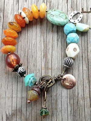 С какими камнями идеально сочетается сердолик