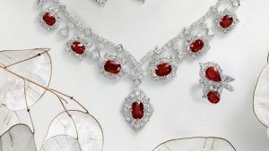 DeGem создает роскошные украшения из рубинов и шпинелей