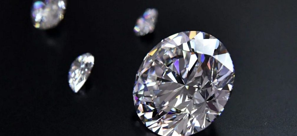 Спрос на бриллианты в конце 2022 года: мнение