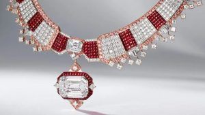 Отдайте сердце трансформируемым сокровищам от Van Cleef & Arpels