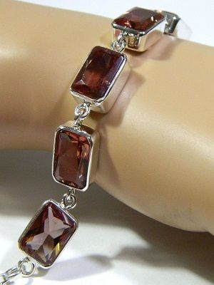 кольцо с султанитом