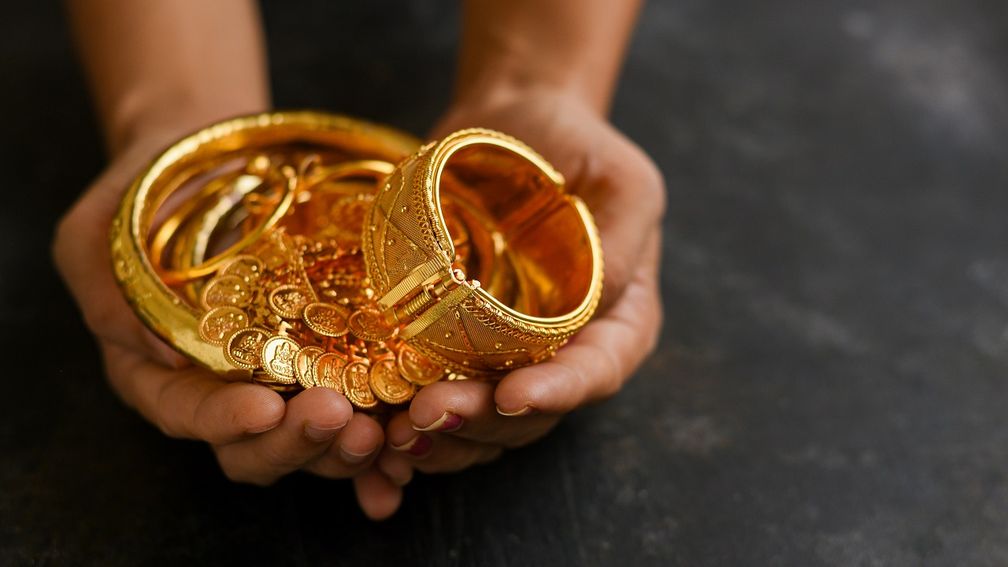Продажи вырастут у крупных индийских розничных продавцов золота