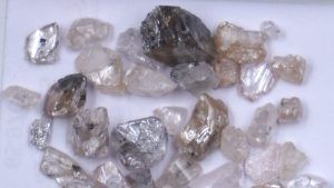 Валовая проба раскрывает новый источник алмазов на руднике Луло