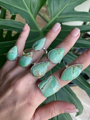 Варисцит для Скорпиона: совместимость, подходит или нет