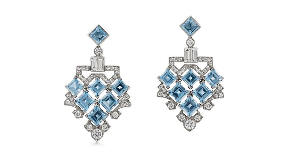 Серьги от Fred Leighton из платины, аквамарина и бриллиантов Серьги от Fred Leighton из платины, аквамарина и бриллиантов