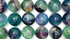 Флюорит для Стрельца: совместимость, подходит или нет Флюорит для Стрельца: совместимость, подходит или нет