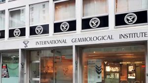 Международный геммологический институт (IGI) продан за 570 миллионов долларов