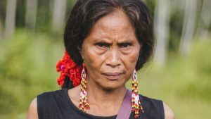 Серьги с бисером и стеклярусом: какие бывают, как сделать самостоятельно