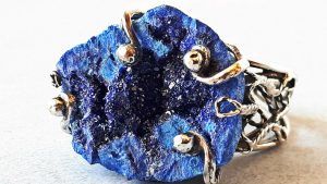 С какими камнями идеально сочетается азурит С какими камнями идеально сочетается азурит