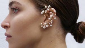 Современные украшения из жемчуга Современные украшения из жемчуга