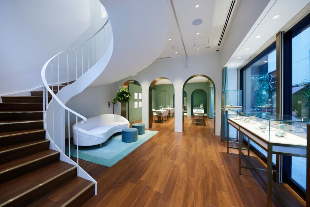 Интерьер флагманского магазина Fope в Токио