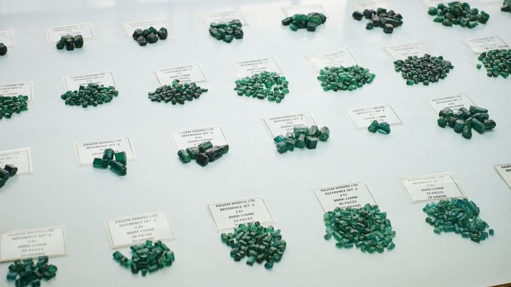 Gemfields поставила тройной рекорд на аукционе по продаже изумрудов