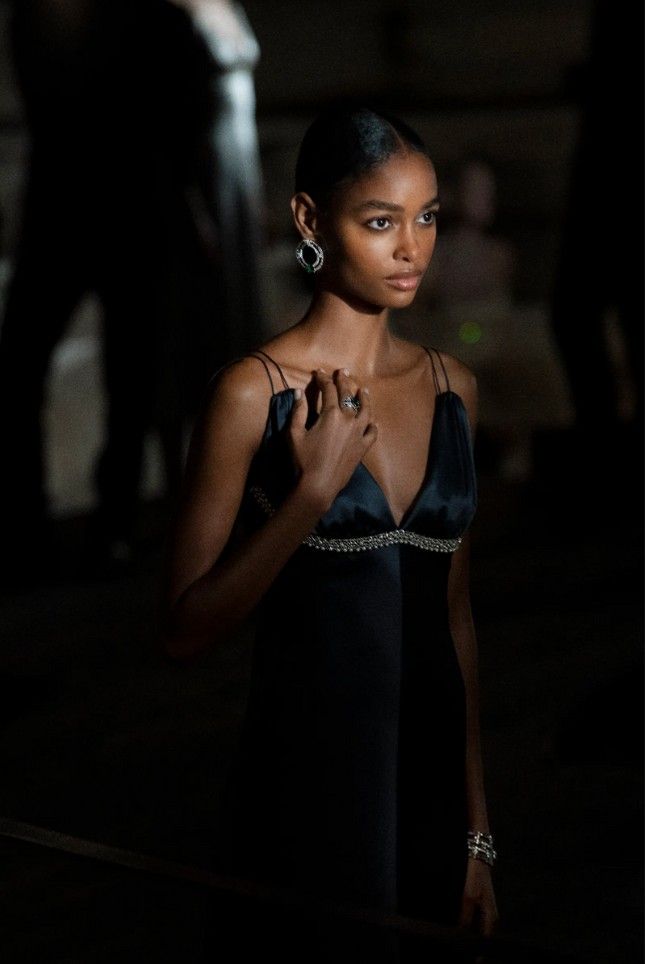 Презентация новой коллекции Louis Vuitton Презентация новой коллекции Louis Vuitton