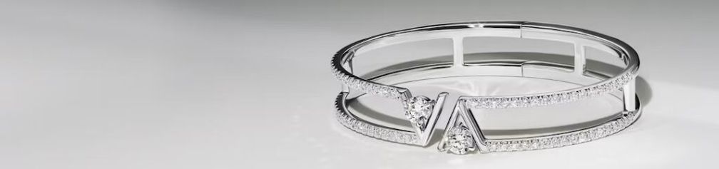 Украшения из коллекции «V» от бренда Vrai Украшения из коллекции «V» от бренда Vrai