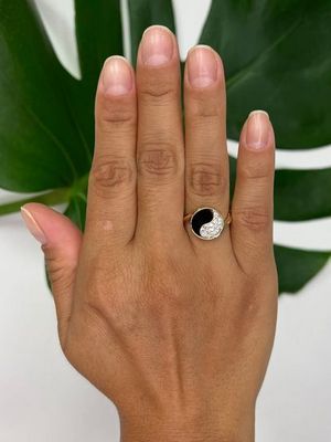 Кольца с черными кораллами: какие бывают, как выбрать и носить