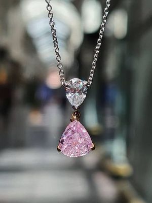 подвеска с кунцитом