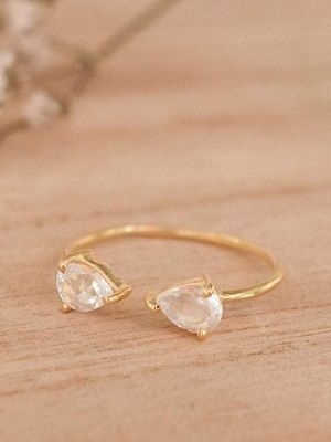 Белый топаз: свойства камня и применение в ювелирном деле