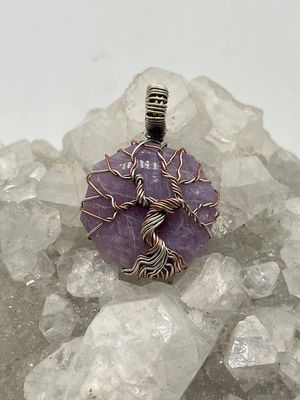 подвеска с кунцитом