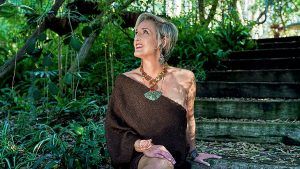 Кэти Брунини: Драгоценности, которые поддерживают природу Кэти Брунини: Драгоценности, которые поддерживают природу