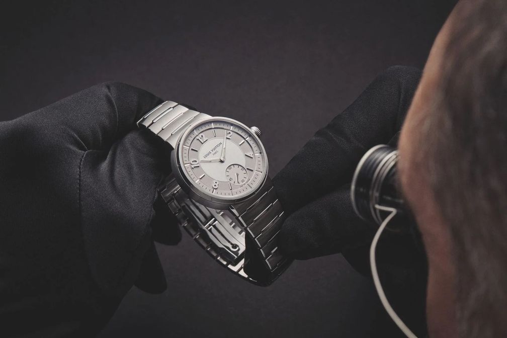 Louis Vuitton переосмысливает часы Tambour