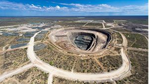 О завершении подземного расширения рудника Карове в Ботсване О завершении подземного расширения рудника Карове в Ботсване