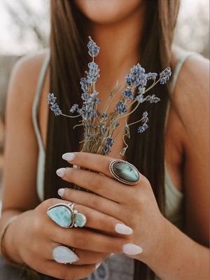 Магнезит для Водолея: совместимость, подходит или нет