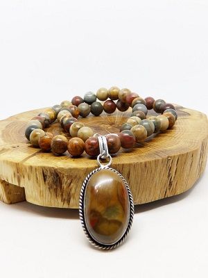 подвеска с яшмой