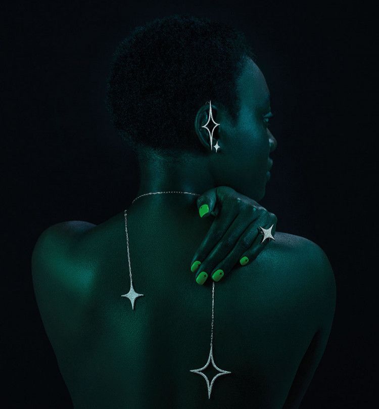 Украшения от бренда Toi