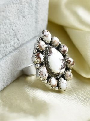 Кольцо с магнезитом