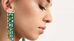 Непреходящая привлекательность зеленых самоцветов