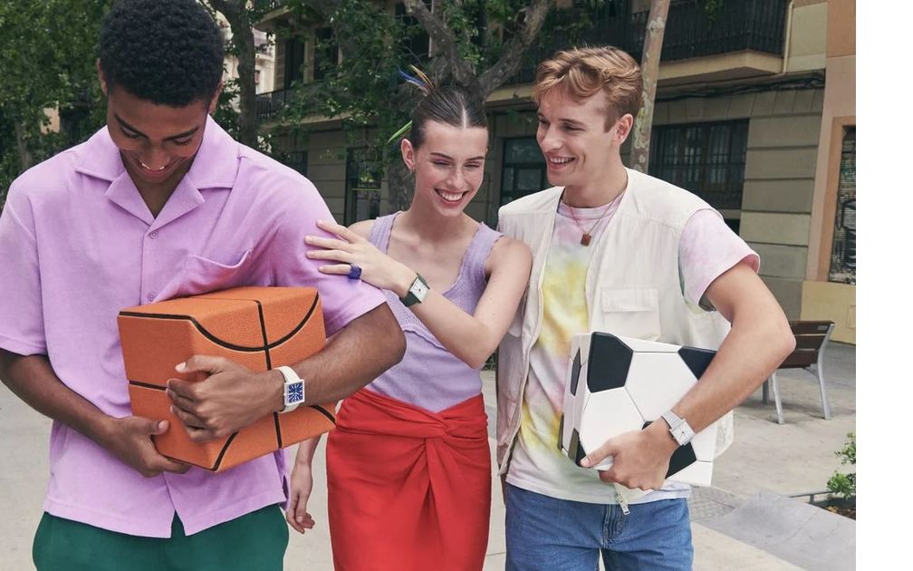 Новая квадратная модель Swatch?