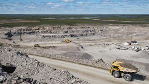 Продажи Mountain Province падают на фоне замедления рынка