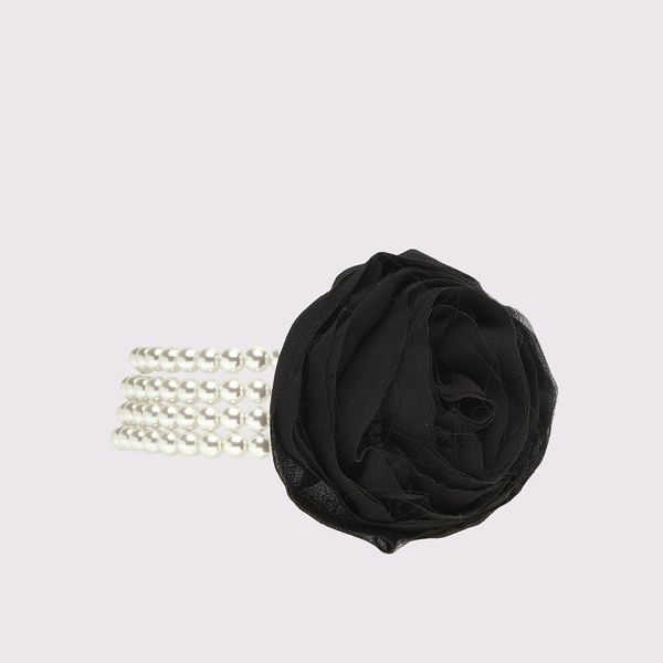 Колье «Роза» с жемчугом от Blumarine Колье «Роза» с жемчугом от Blumarine