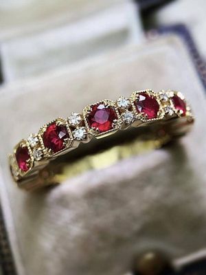 кольцо с гиацинтом