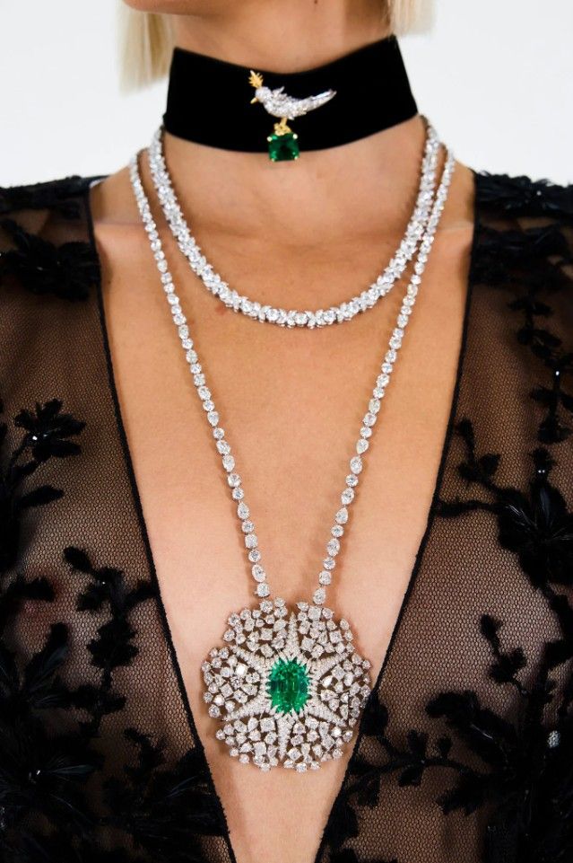 Коллекция высокого ювелирного искусства Blue Book: Out of the Blue от Tiffany & Co. Коллекция высокого ювелирного искусства Blue Book: Out of the Blue от Tiffany & Co.