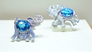 Рубины, сапфиры и изумруды на выставке в Бангкоке Рубины, сапфиры и изумруды на выставке в Бангкоке