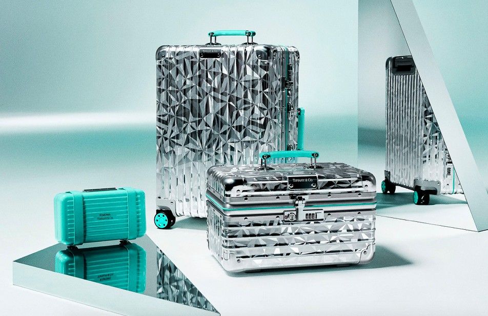 Tiffany & Co. представила лимитированную капсульную коллекцию Rimowa x Tiffany Tiffany & Co. представила лимитированную капсульную коллекцию Rimowa x Tiffany