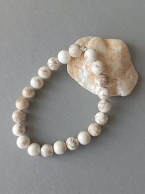 Браслет с магнезитом