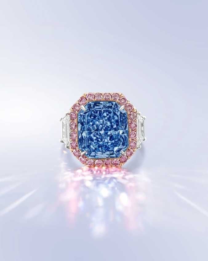 Очарованные алмазом Infinite Blue: Синий цвет в истории искусства, ч. 1