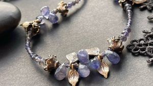 Иолит для Близнецов: совместимость, подходит или нет Иолит для Близнецов: совместимость, подходит или нет