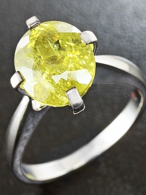 кольцо с гроссуляром