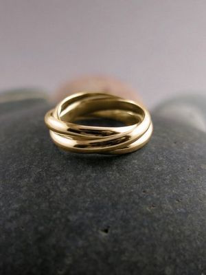 обручальное кольцо