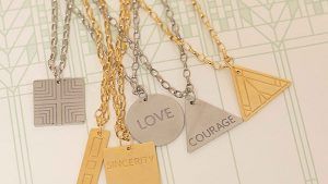 Коллекции Майи Бреннер освещает гений Фрэнка Ллойда Райта Коллекции Майи Бреннер освещает гений Фрэнка Ллойда Райта