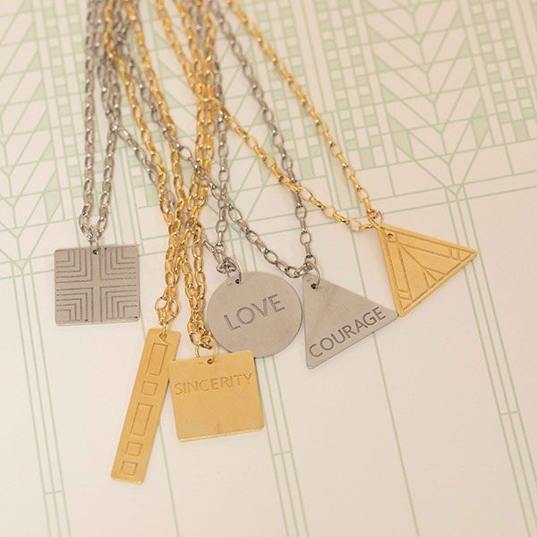 Коллекции Майи Бреннер освещает гений Фрэнка Ллойда Райта