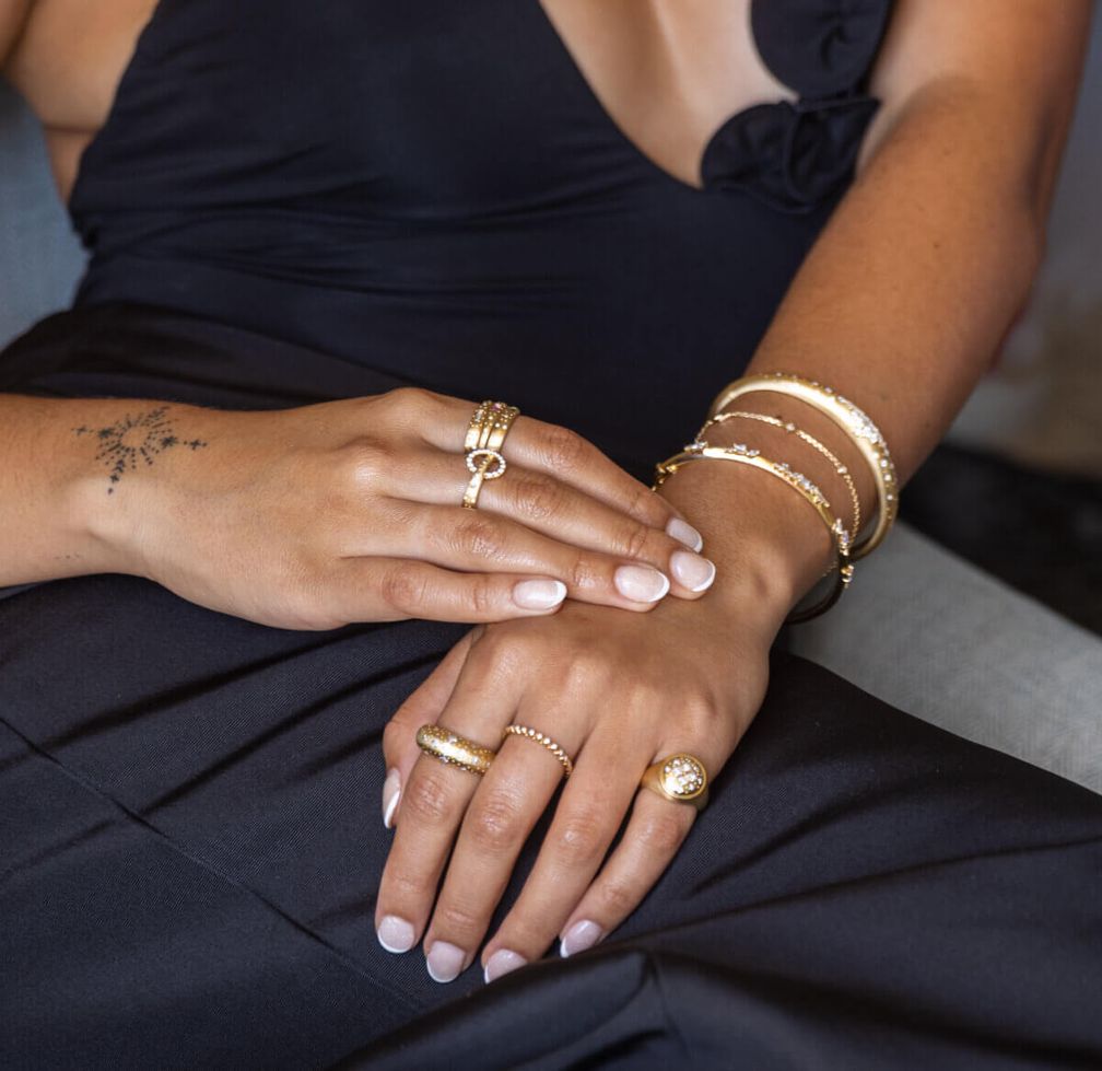 Украшения от бренда Meredith Young Украшения от бренда Meredith Young