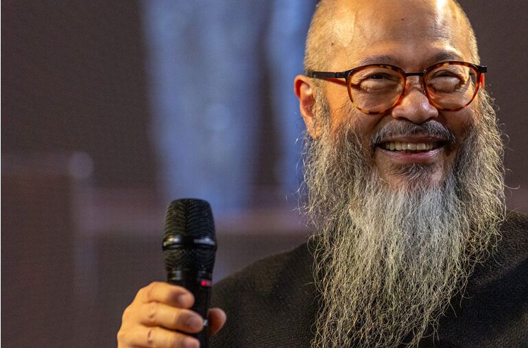 Уоллес Чан рассказывает о своей жизни художника